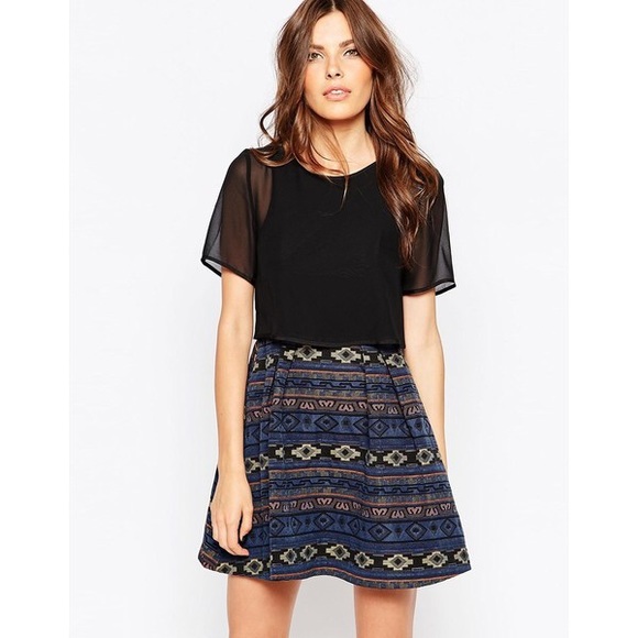 BCBGeneration Dresses & Skirts - BCBGeneration Fun Flirty Dress